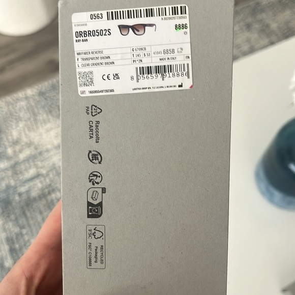 Brand new ray ban wayfarer reverse! - Picture 8 of 8